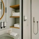 & Belle Hotel