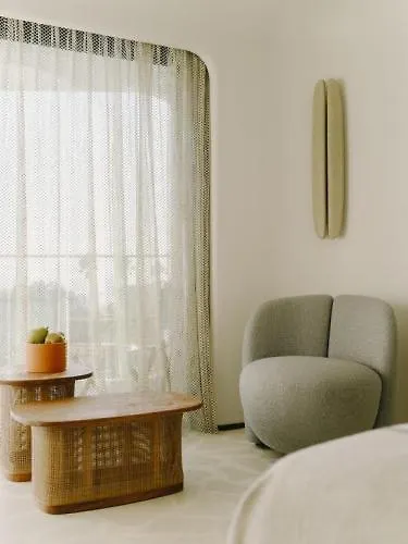 Отель & Belle Канны