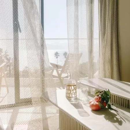 & Belle Hotel 5*