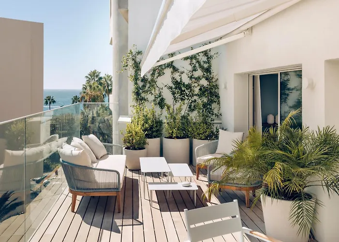 & Belle 5* カンヌ