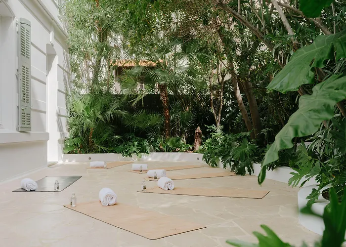 ホテル & Belle カンヌ